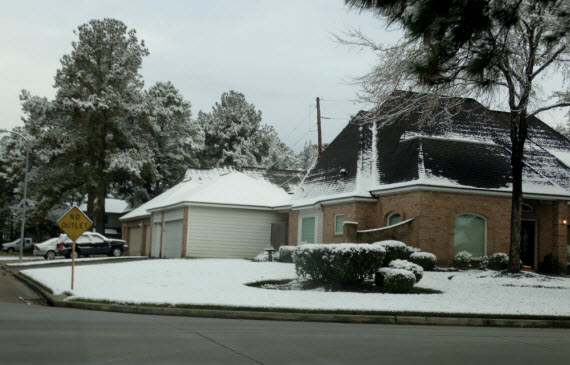 snow in texas